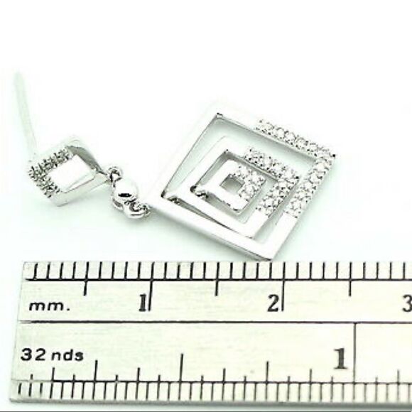 💛 14k White Gold Square Diamond Drop Earrings - Picture 8 of 8